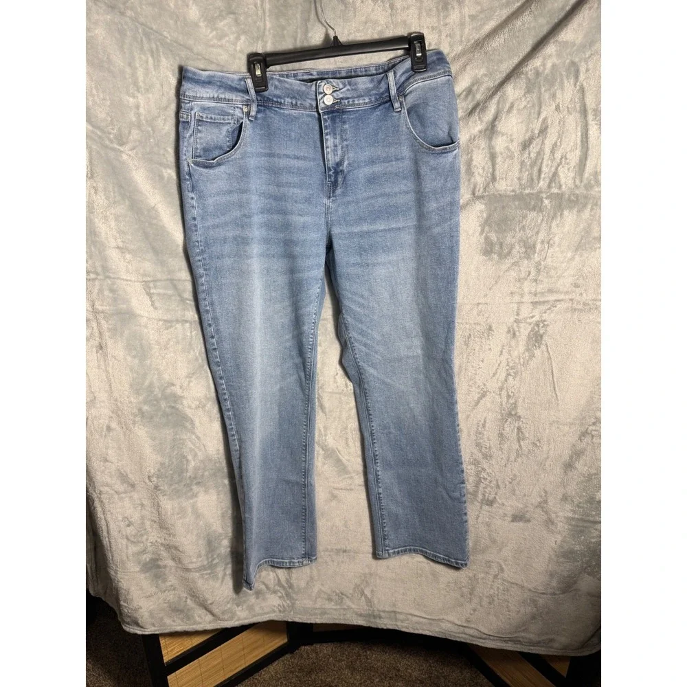 HUDSON LOS ANGELES jeans Women's plus Size 16 Blue Wash Straight Leg Denim Jeans